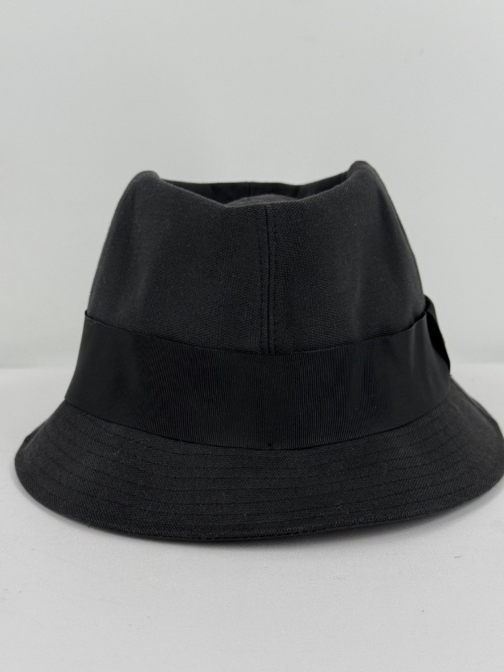 Vintage Gucci bucket hat